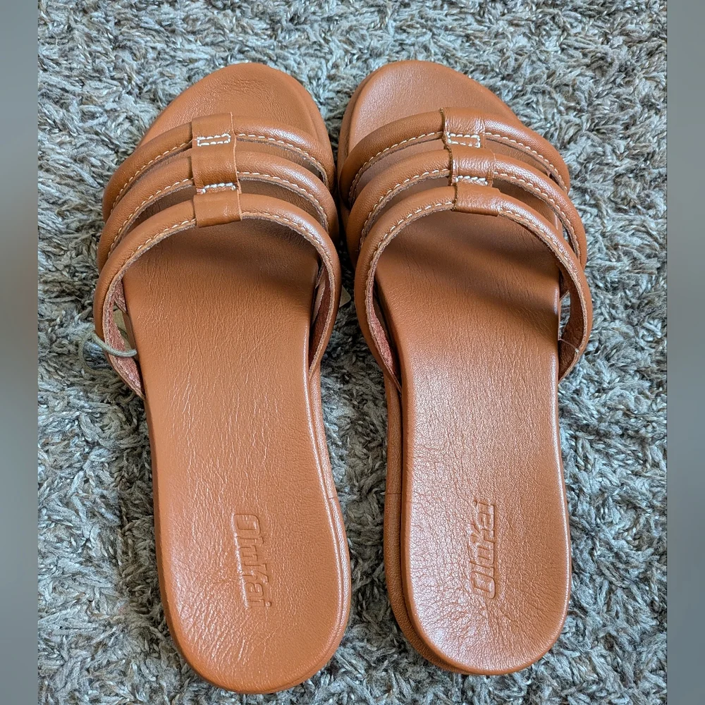 NWT OluKai Fox Brown Tiare Rubber Slide Women's 9 - Picture 3 of 5